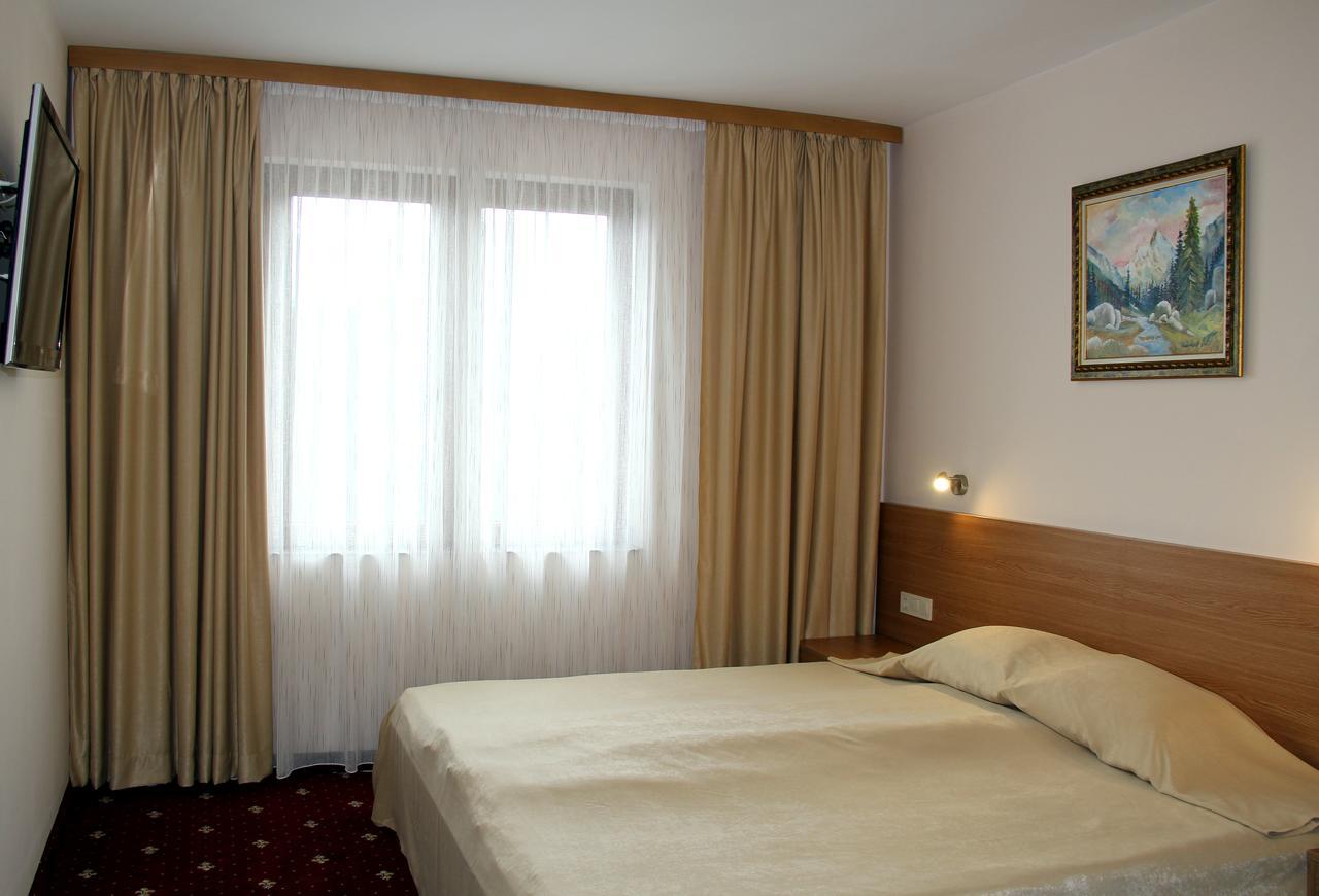 Hotel Coop Rozhen Pamporovo Kültér fotó